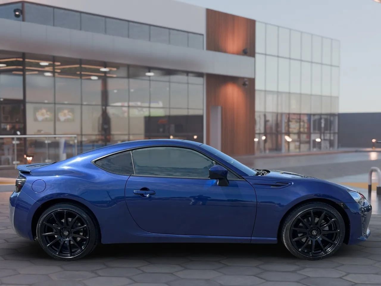 Used 2019 Toyota 86 RWD image 8