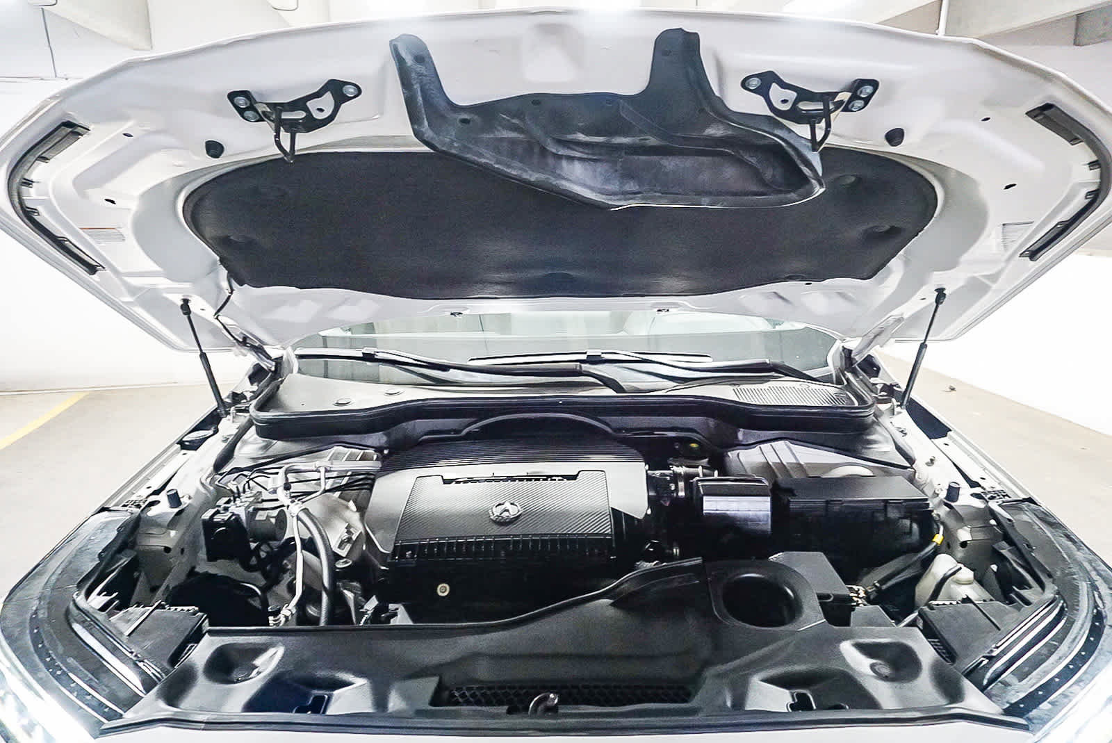 Used 2023 Acura MDX SH-AWD w/ Technology Package image 31