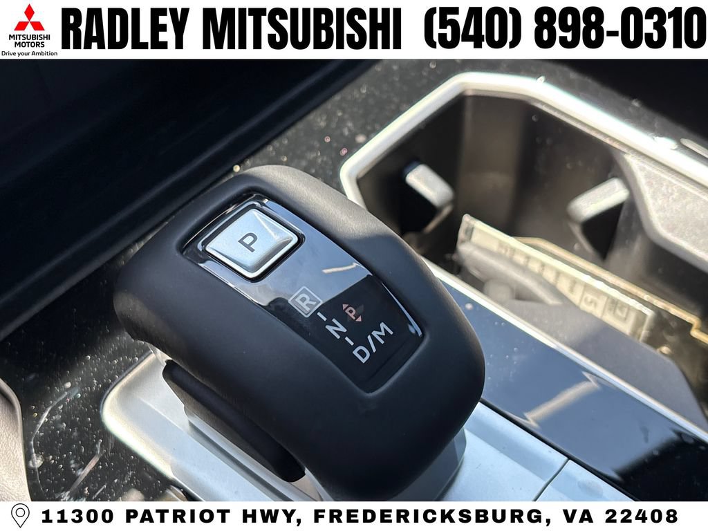 New 2026 Mitsubishi Outlander SEL Black Edition AWD/4WD image 11