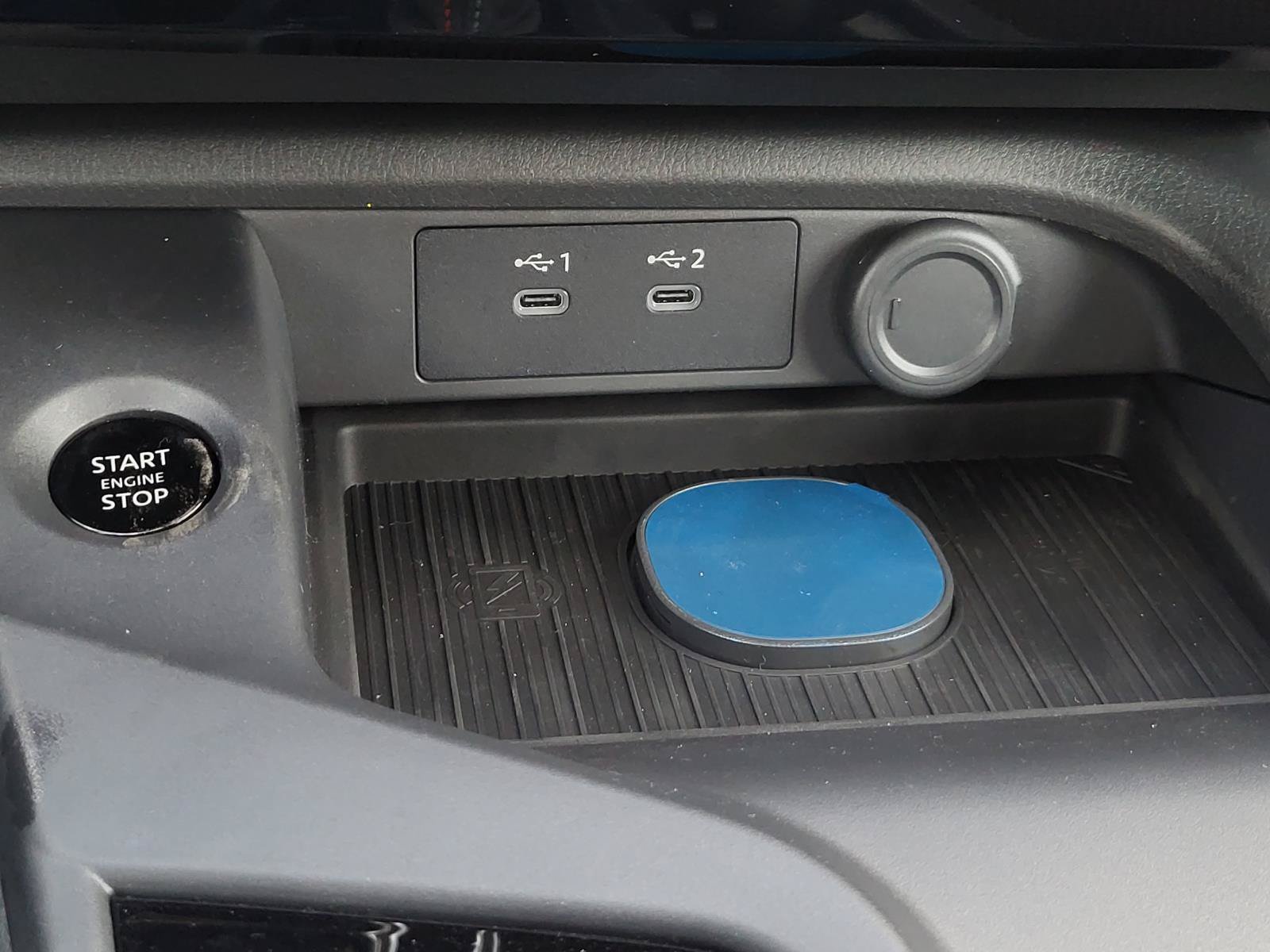 New 2027 Nissan Sentra SR w/ Floor Mat Package FWD image 23