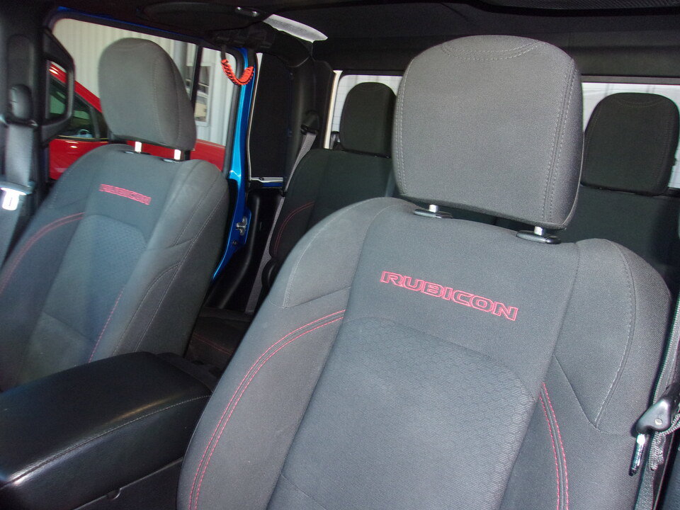 Used 2021 Jeep Gladiator Rubicon image 10