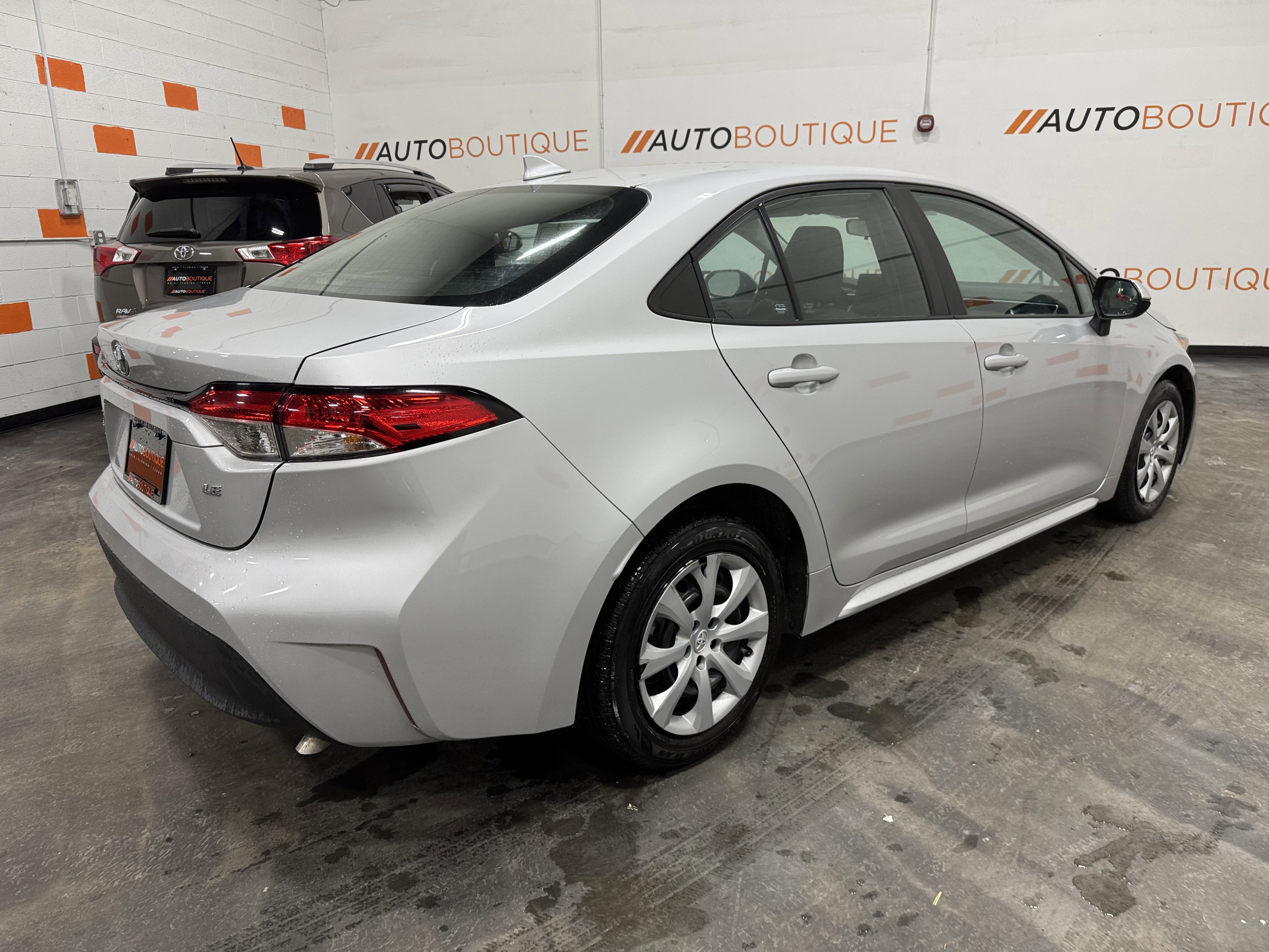 Used 2023 Toyota Corolla LE image 14
