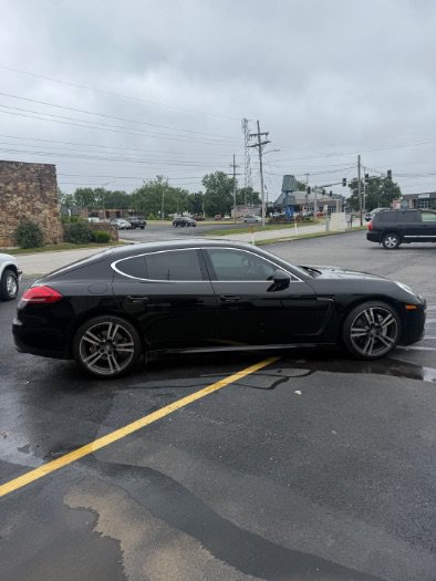 Used 2014 Porsche Panamera S RWD image 3