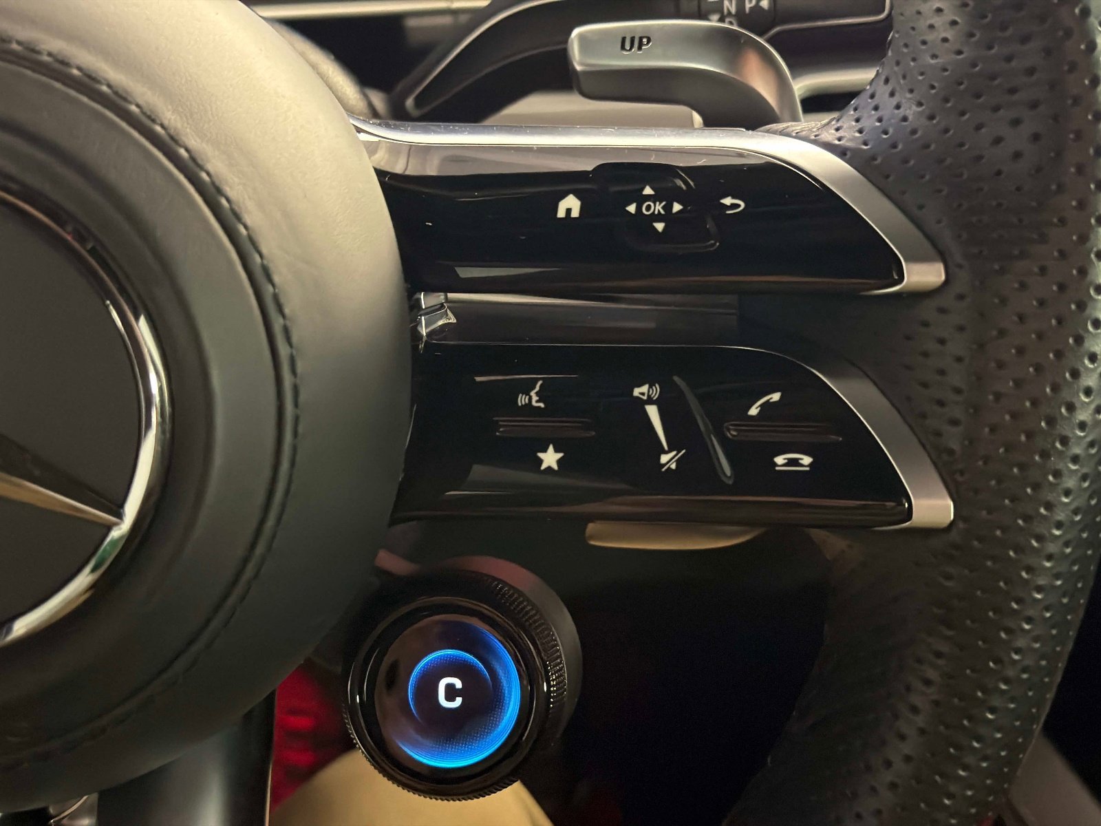 Used 2024 Mercedes-Benz GLS 63 AMG 4MATIC image 50