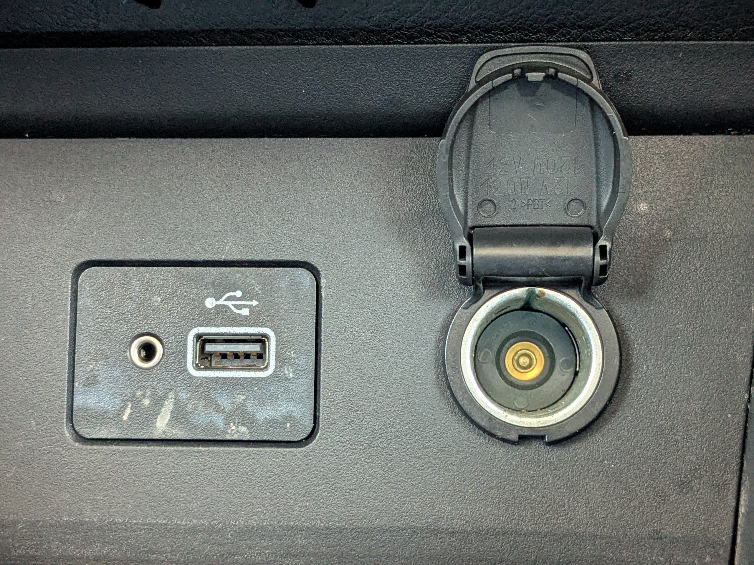 Used 2020 Nissan Sentra S w/ Trunk Package FWD image 43