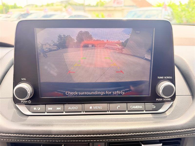 Used 2023 Nissan Rogue SV AWD/4WD image 16