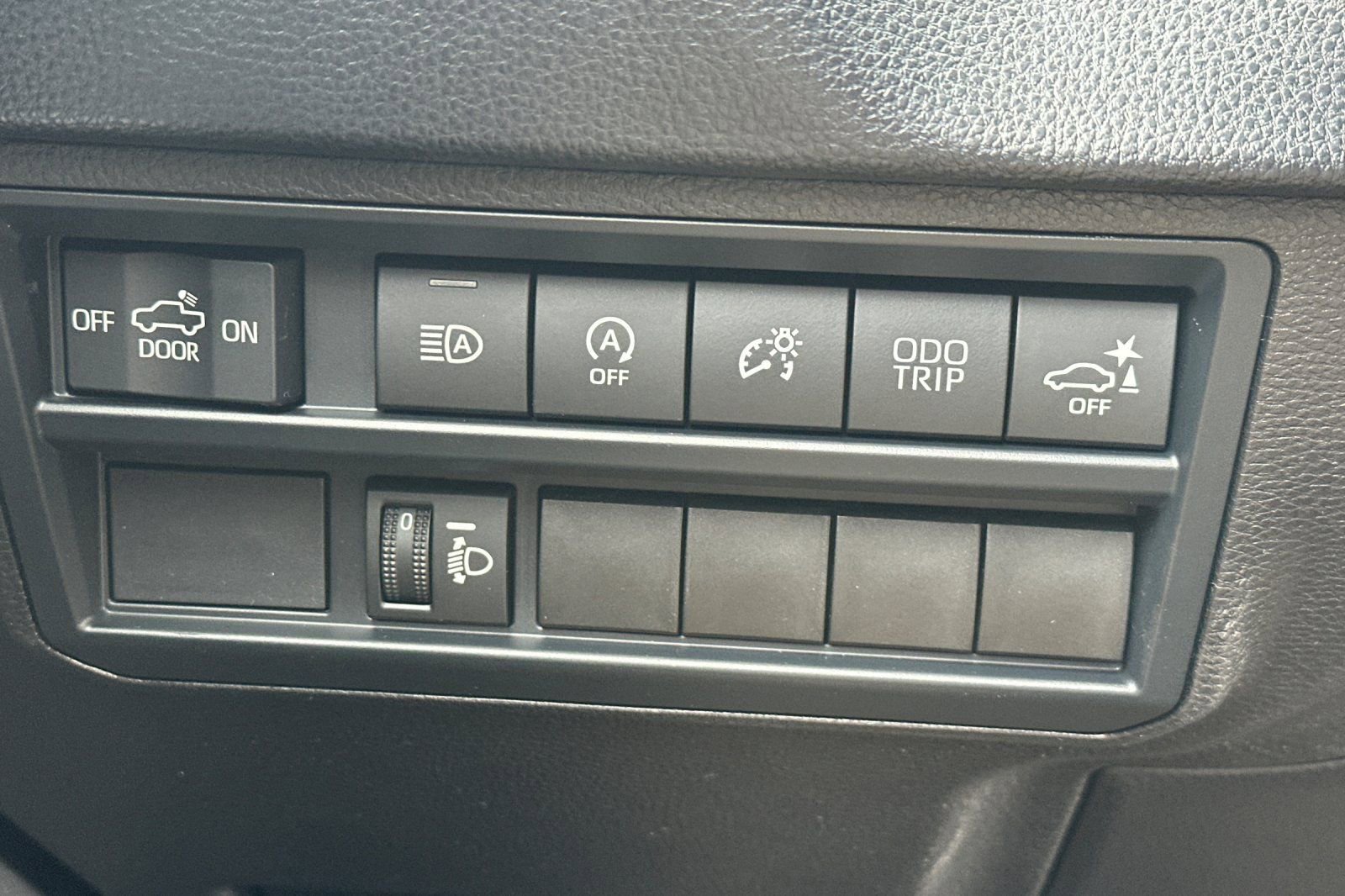 New 2026 Toyota Tundra SR5 AWD/4WD image 29