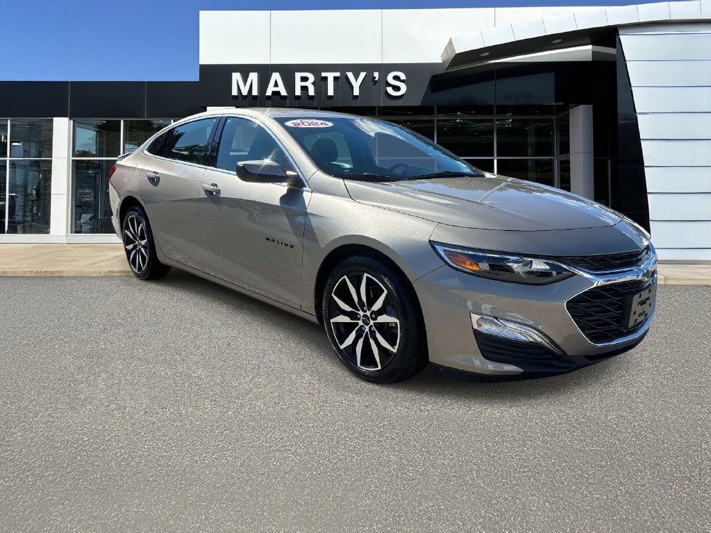 Used 2024 Chevrolet Malibu RS w/ LPO, Floor Liner Package