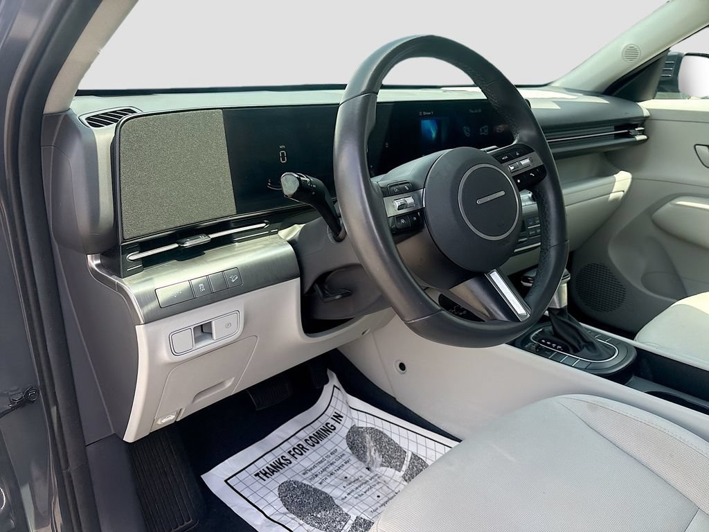 Used 2024 Hyundai Kona SEL AWD/4WD image 9
