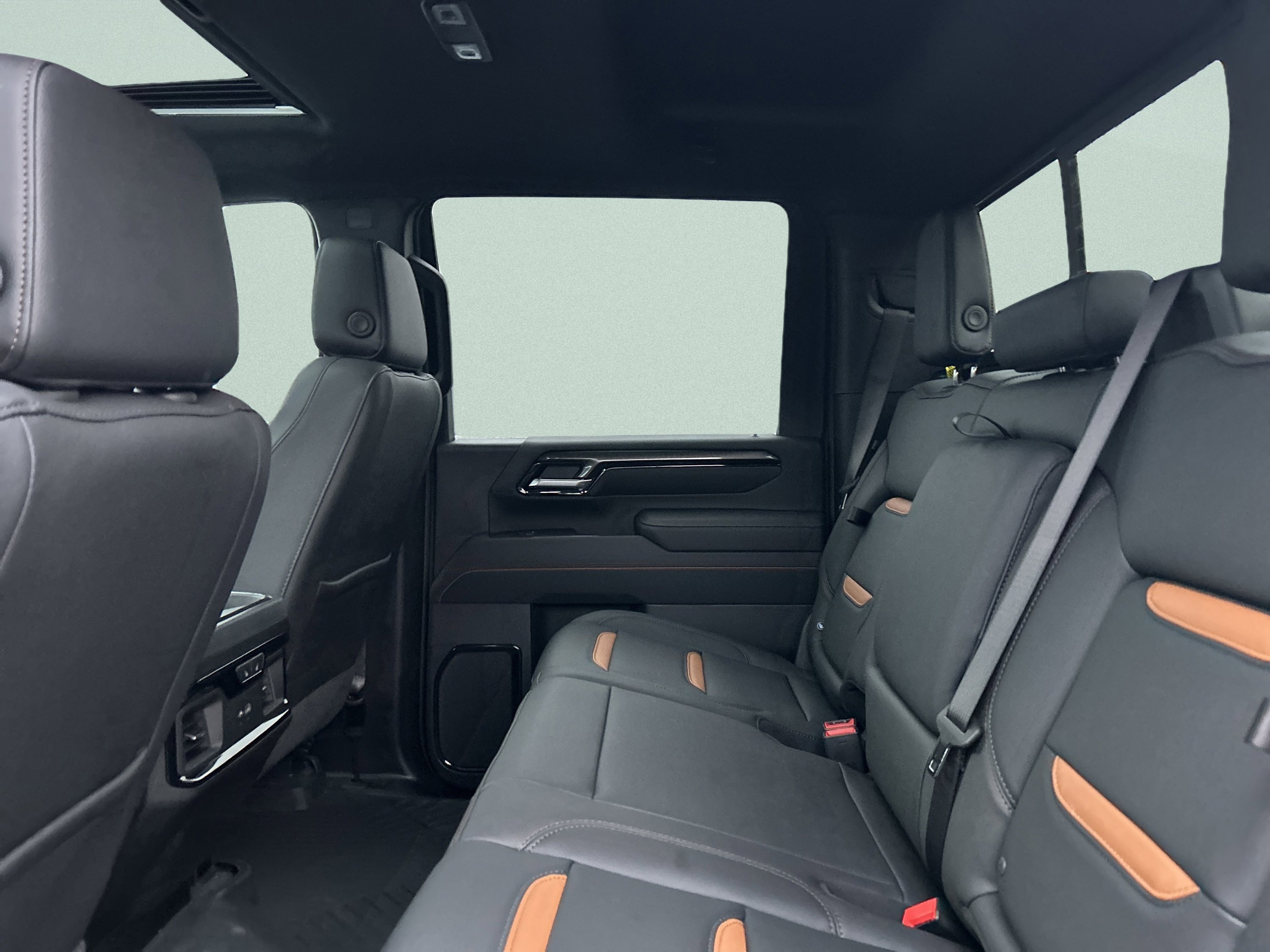 New 2026 GMC Sierra 2500 AT4 w/ AT4 Premium Plus Package image 11