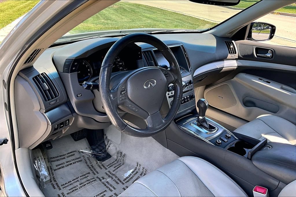 Used 2011 INFINITI G37 x Sedan w/ Premium Pkg AWD/4WD image 13