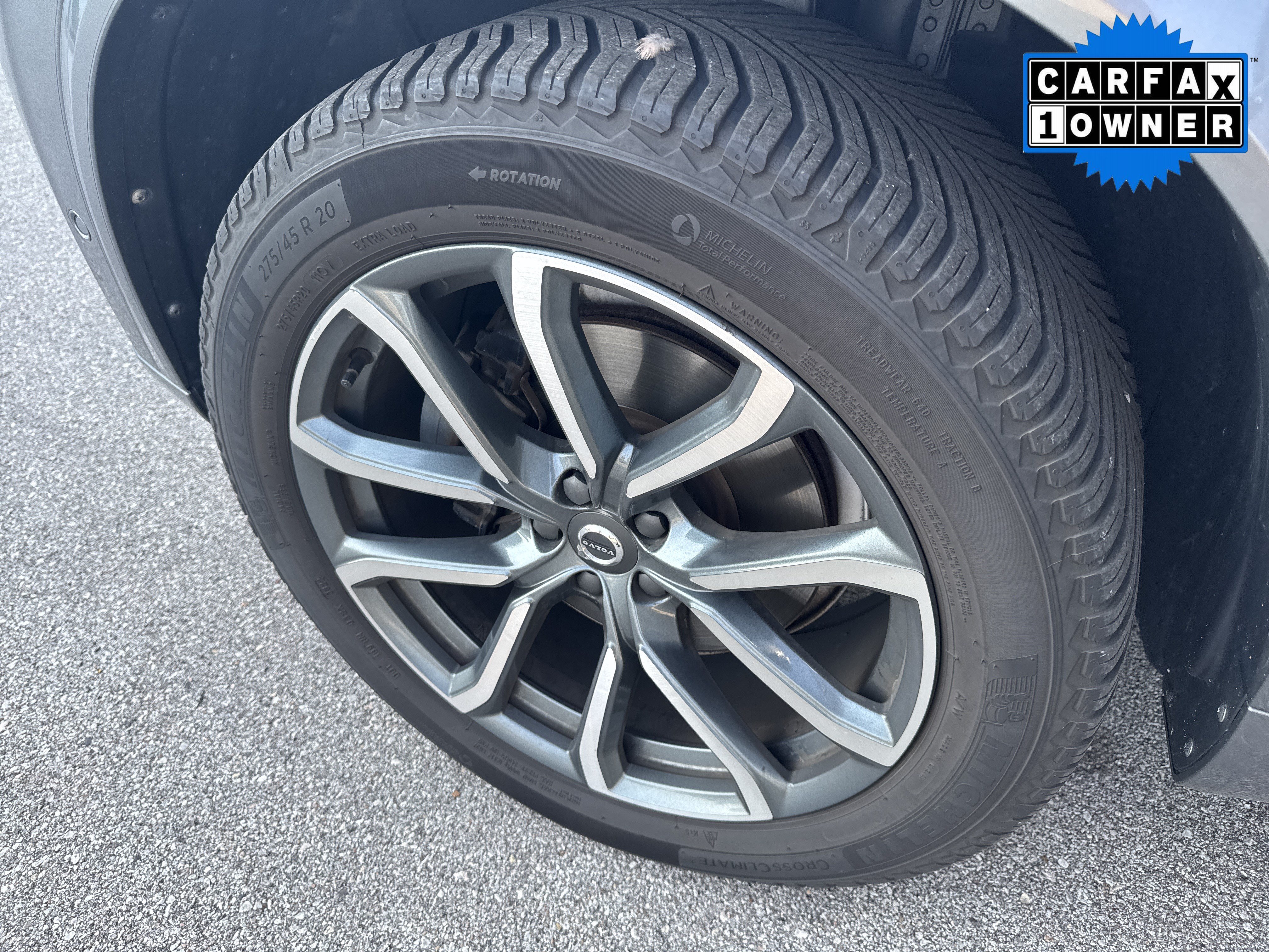 Used 2017 Volvo XC90 T6 Momentum w/ Vision Package AWD/4WD image 7