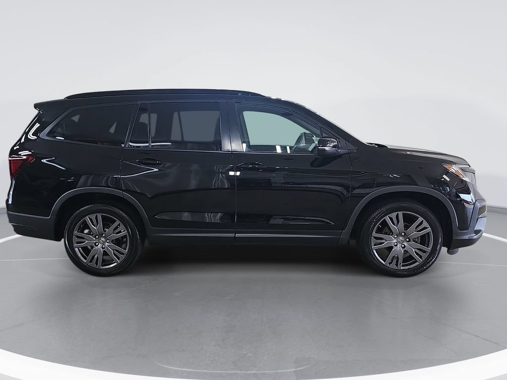 Used 2022 Honda Pilot Sport image 2