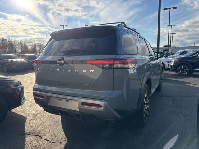 Used 2023 Nissan Pathfinder Platinum image 2