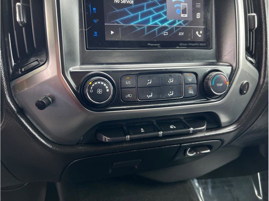 Used 2014 Chevrolet Silverado 1500 LT image 11