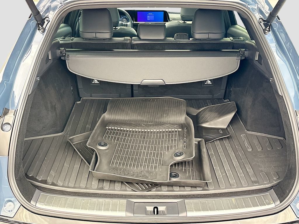 Certified 2025 Toyota Crown Signia AWD/4WD image 28