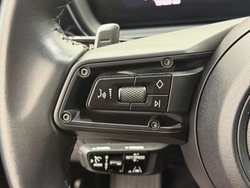 Certified 2024 Porsche Cayenne image 22