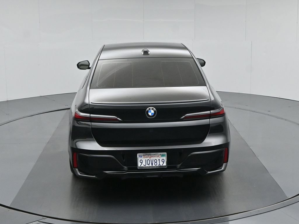 Used 2023 BMW 740i w/ Parking Assistance Package image 37