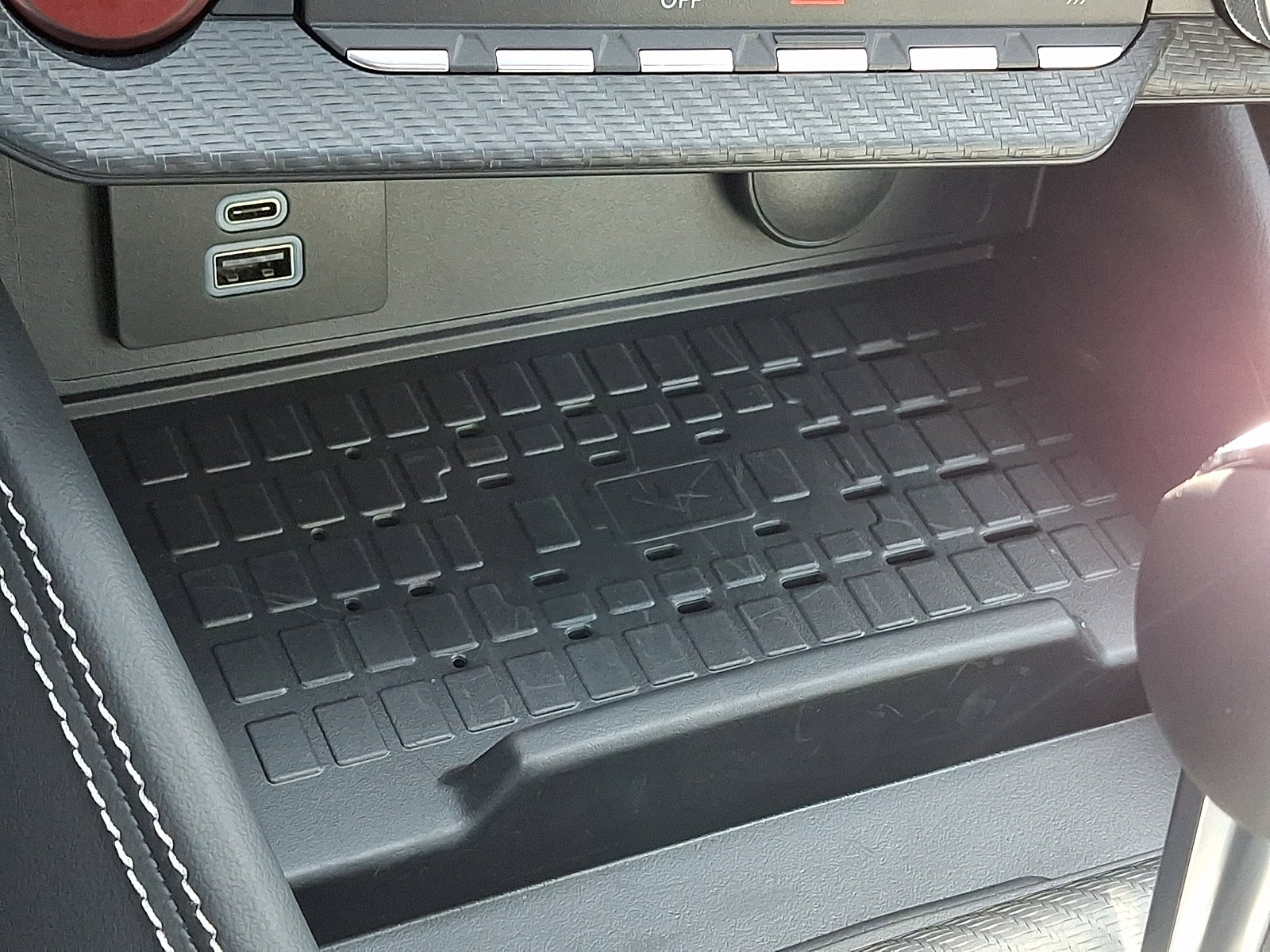 Used 2024 Ford Mustang GT Premium image 29