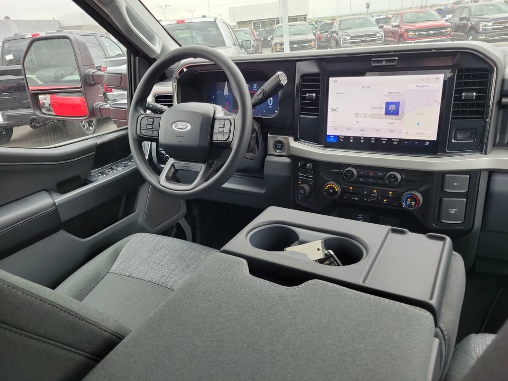 New 2026 Ford F250 XLT w/ XLT Premium Package AWD/4WD image 13