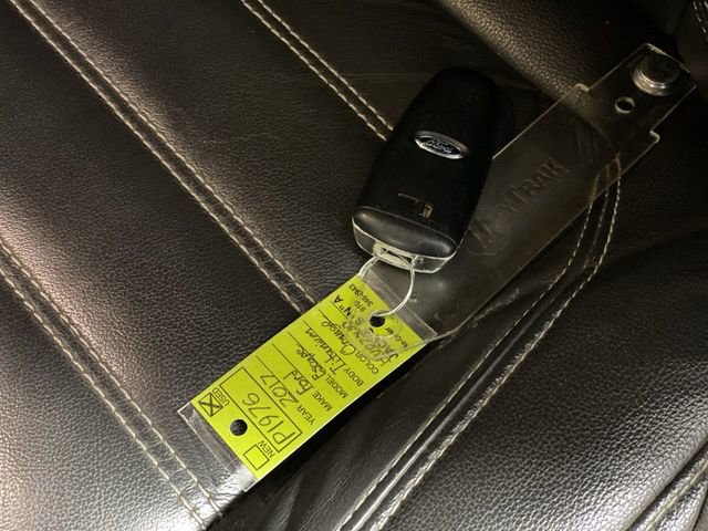 Used 2017 Ford Escape Titanium w/ Equipment Group 301A AWD/4WD image 19