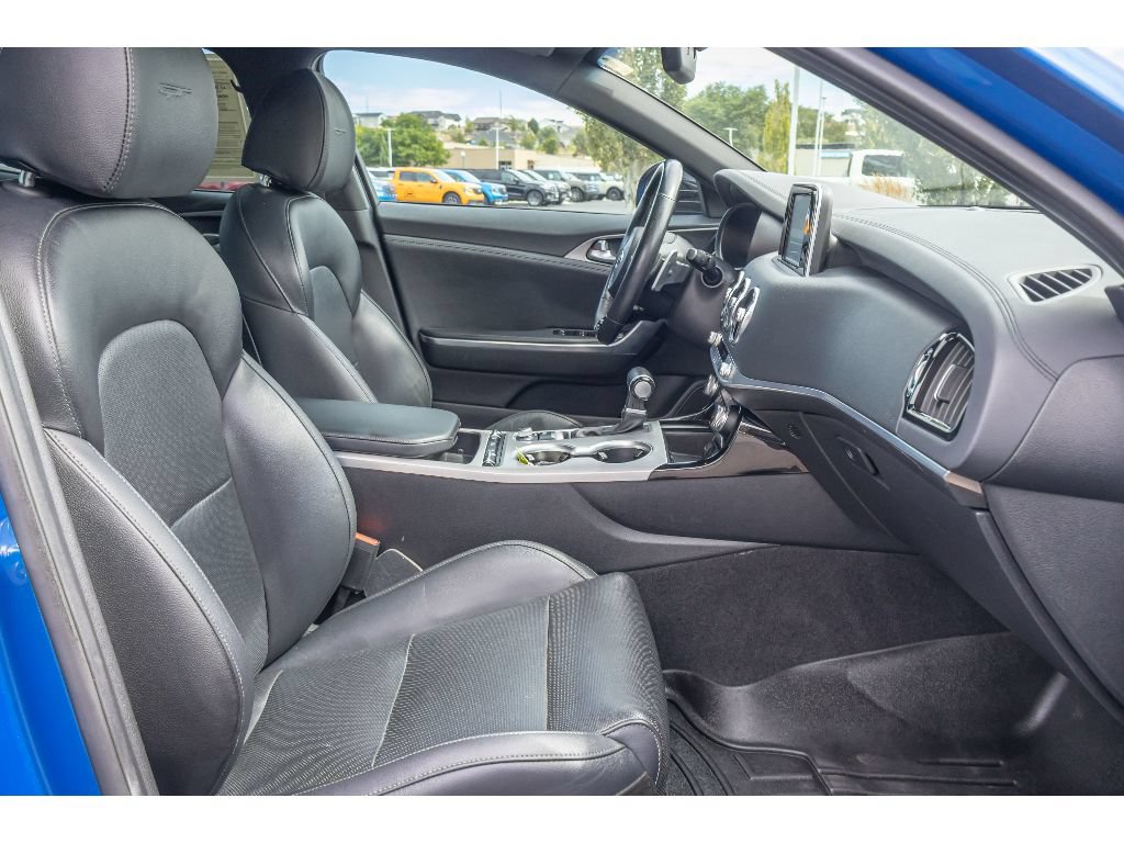 Used 2020 Kia Stinger GT AWD/4WD image 11