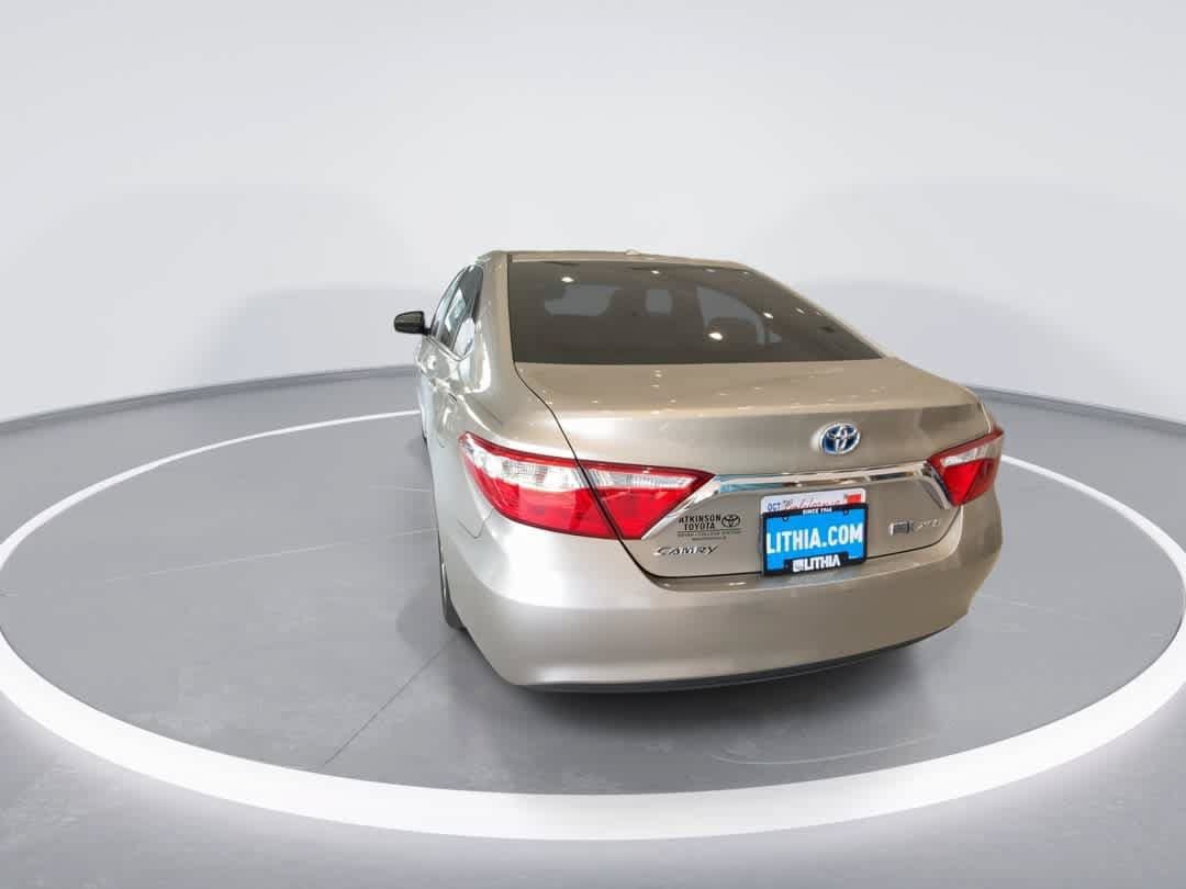 Used 2015 Toyota Camry XLE w/ Moonroof Package FWD image 7