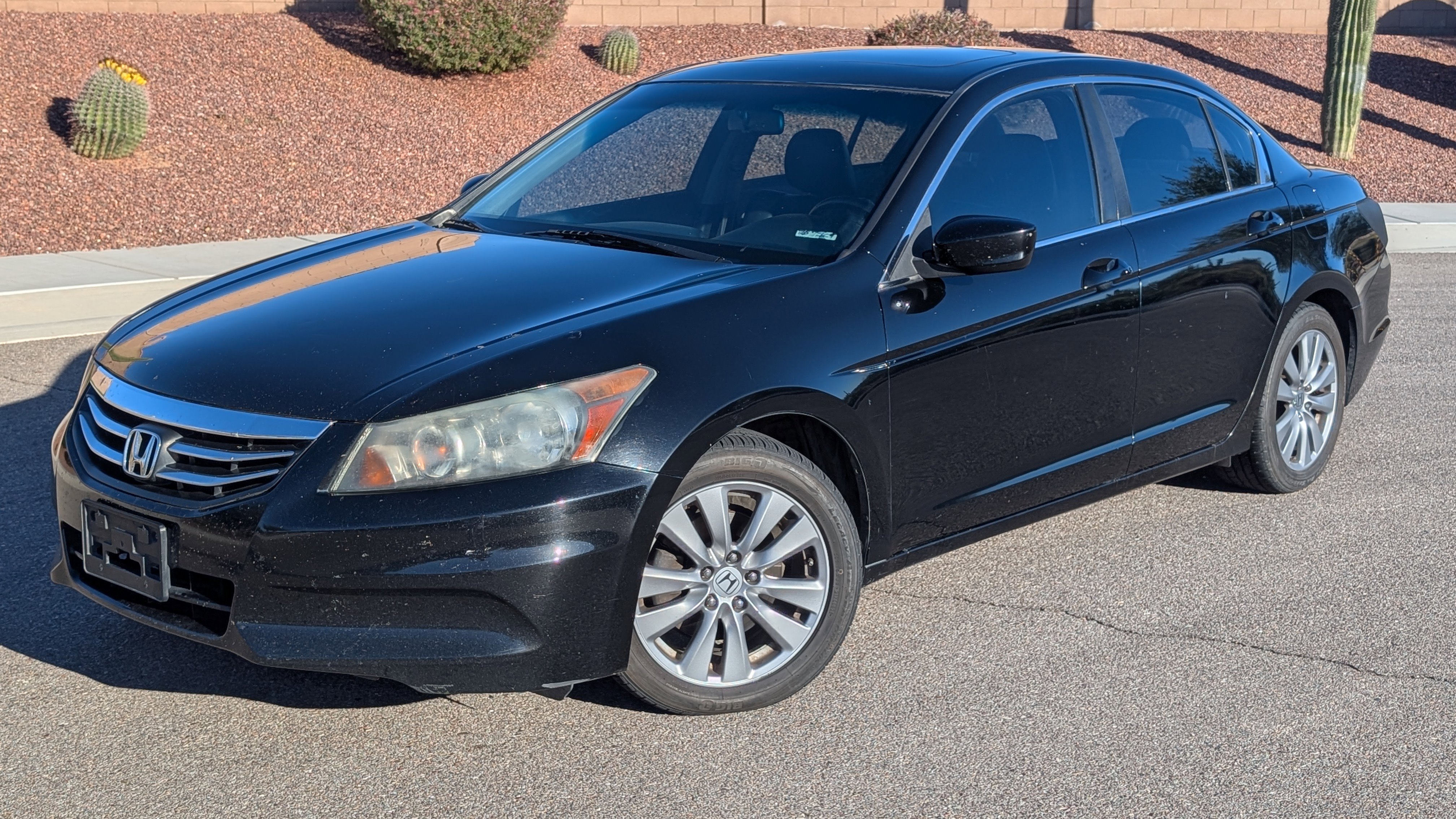 Used 2011 Honda Accord EX-L image 4