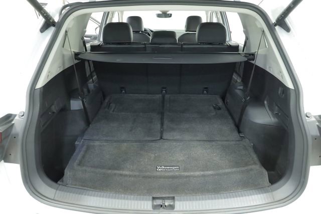 Certified 2022 Volkswagen Tiguan SE w/ Panoramic Sunroof Package image 40