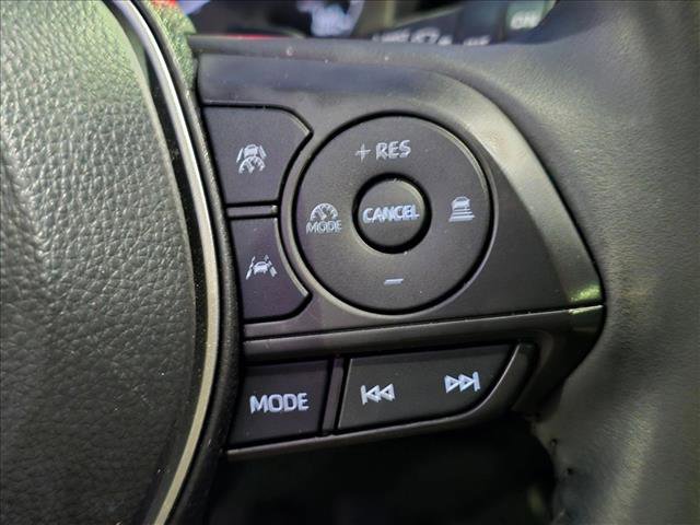 Used 2025 Toyota Corolla Cross AWD Hybrid image 12