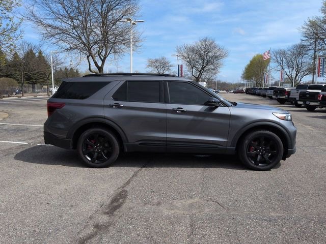 Used 2021 Ford Explorer ST w/ Equipment Group 401A image 2