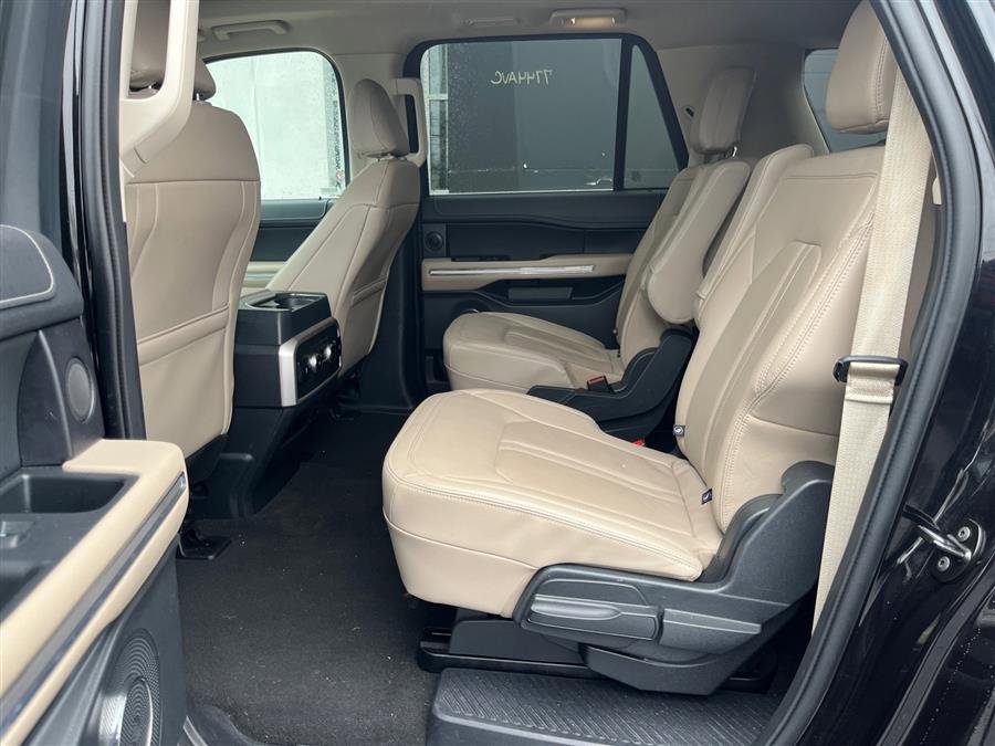 Used 2024 Ford Expedition Max Limited AWD/4WD image 38