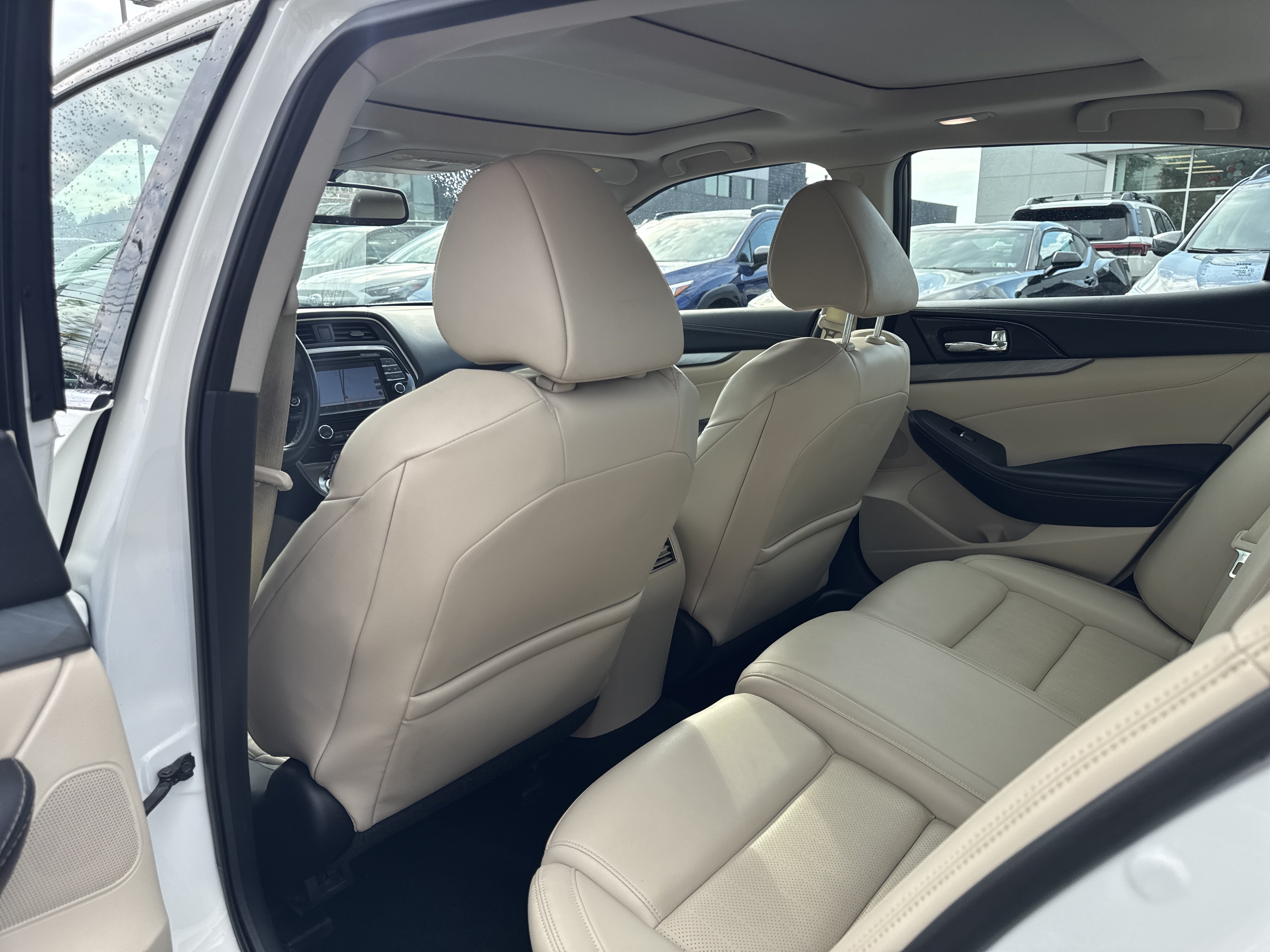 Used 2017 Nissan Maxima 3.5 SL FWD image 18