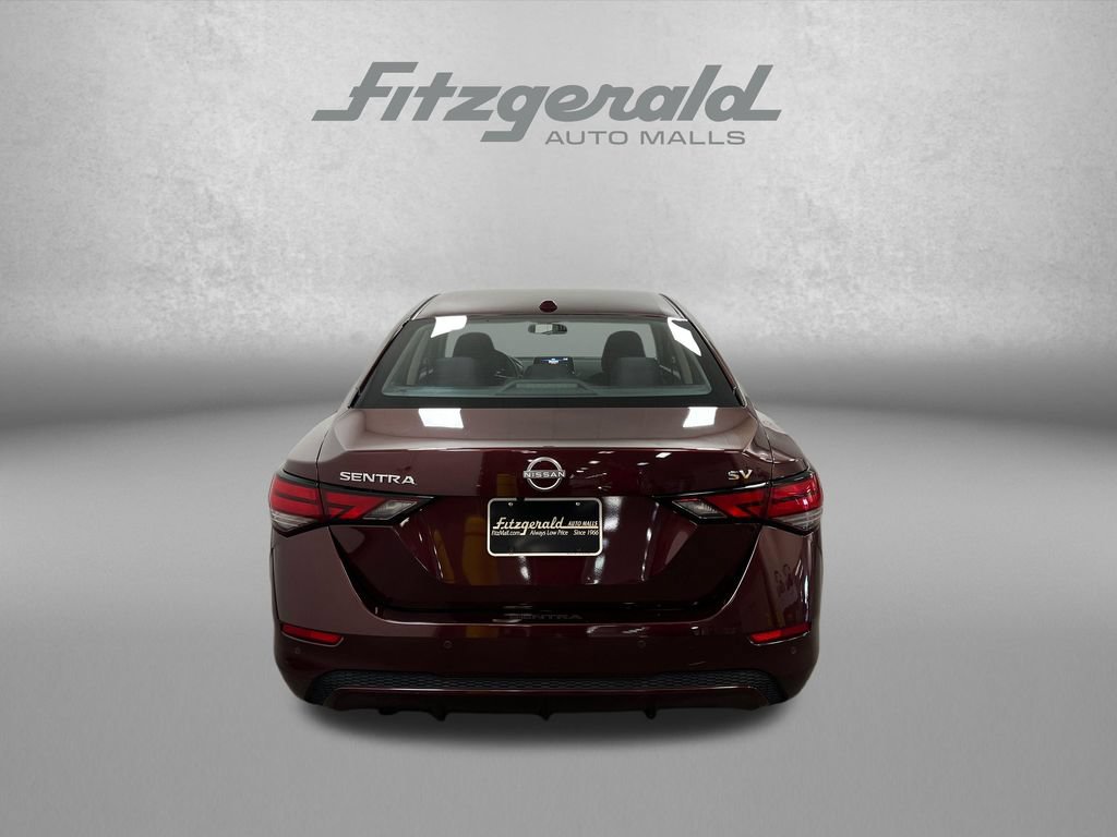 Used 2024 Nissan Sentra SV FWD image 5