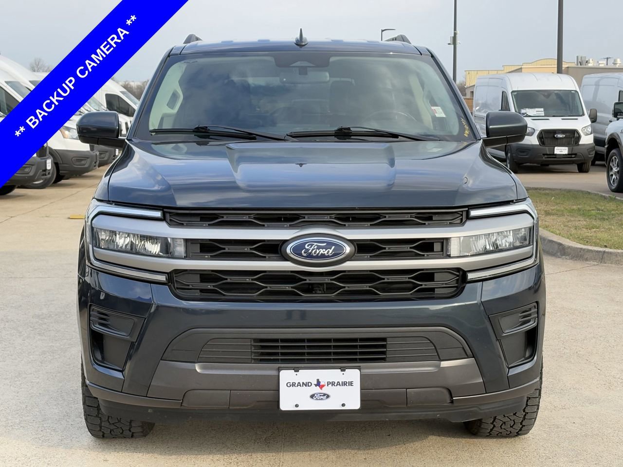 Used 2023 Ford Expedition XLT image 9