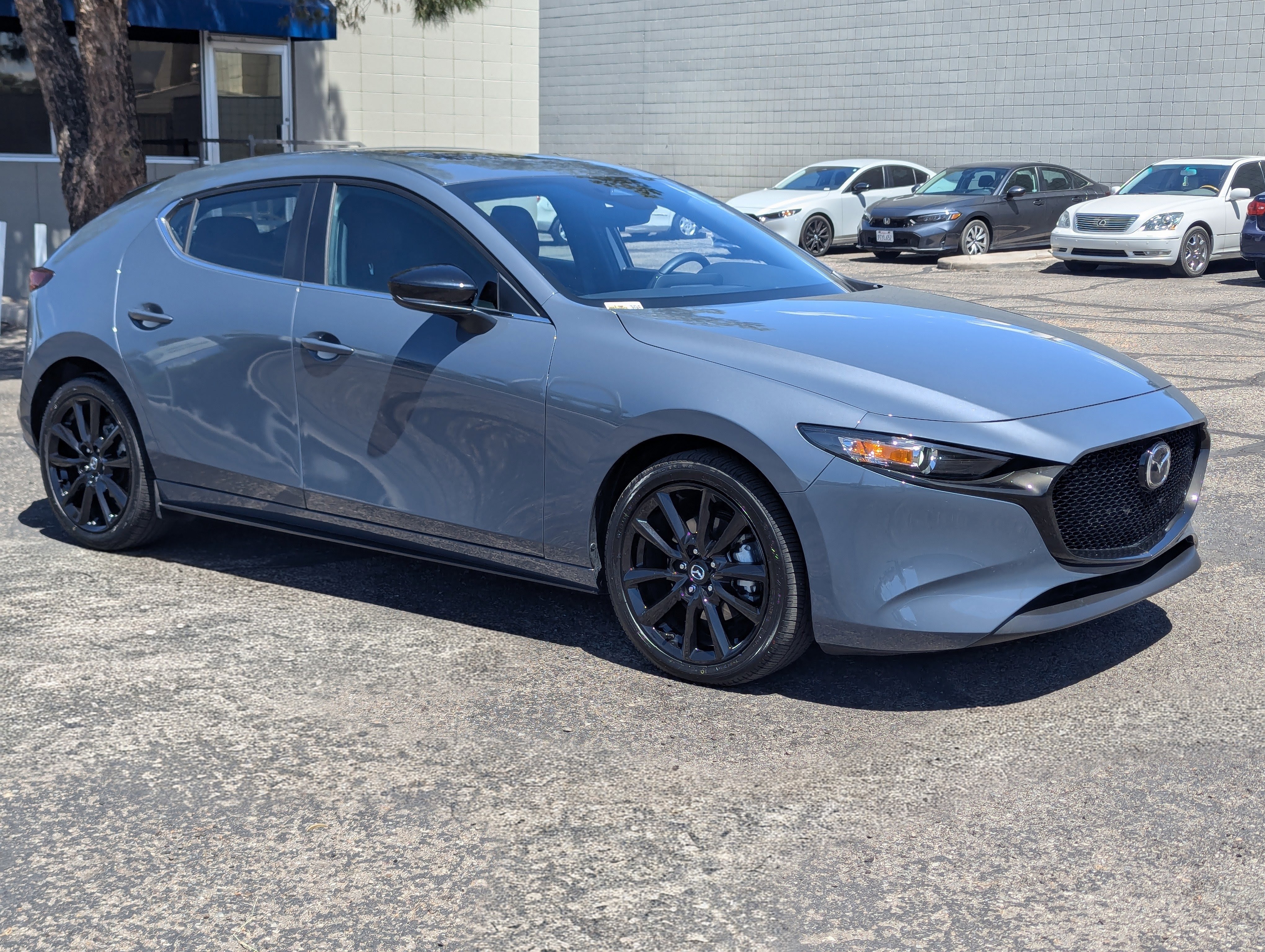 Used 2025 MAZDA MAZDA3 Carbon image 1