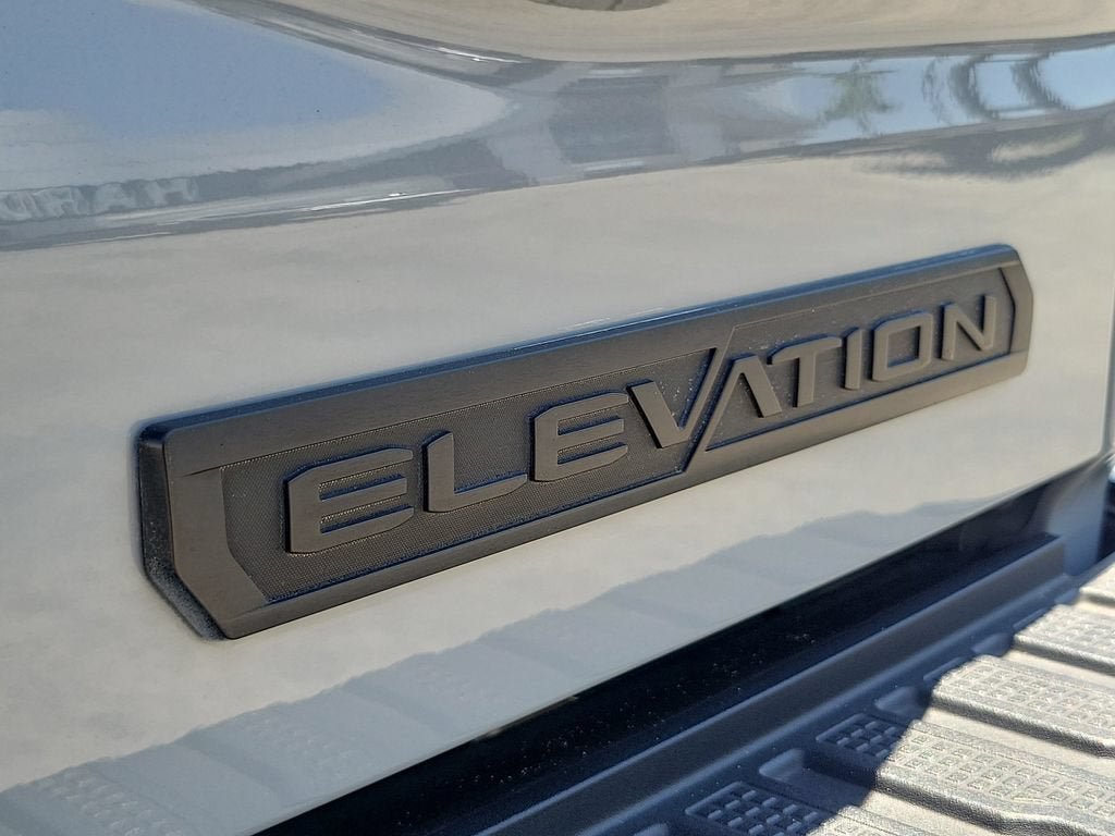 Used 2024 GMC Sierra 1500 Elevation RWD image 8