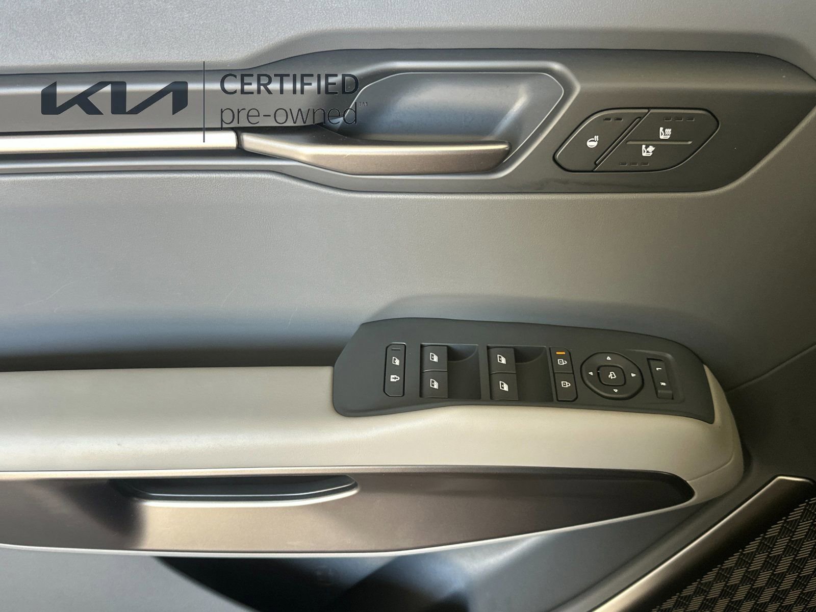 Certified 2024 Kia EV9 Wind AWD/4WD image 12