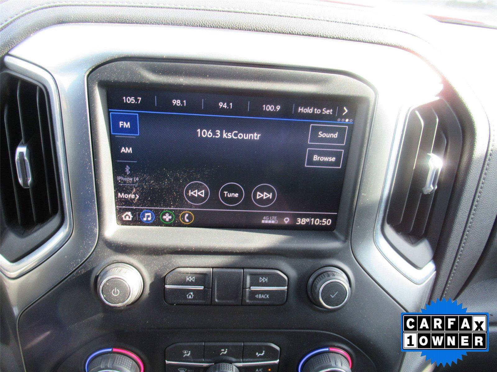 Used 2021 Chevrolet Silverado 1500 LT image 24