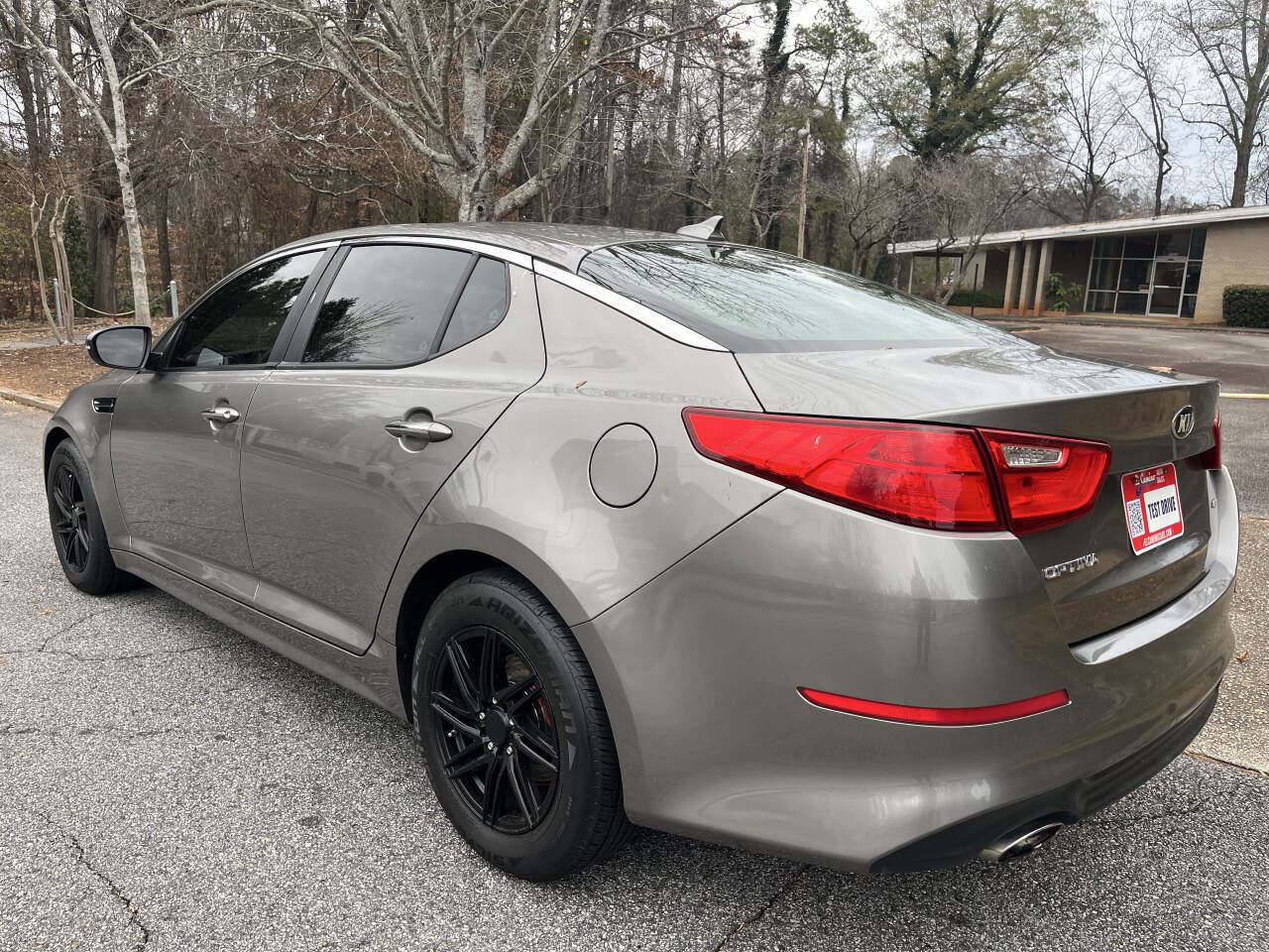 Used 2015 Kia Optima LX w/ LX Convenience Package image 3