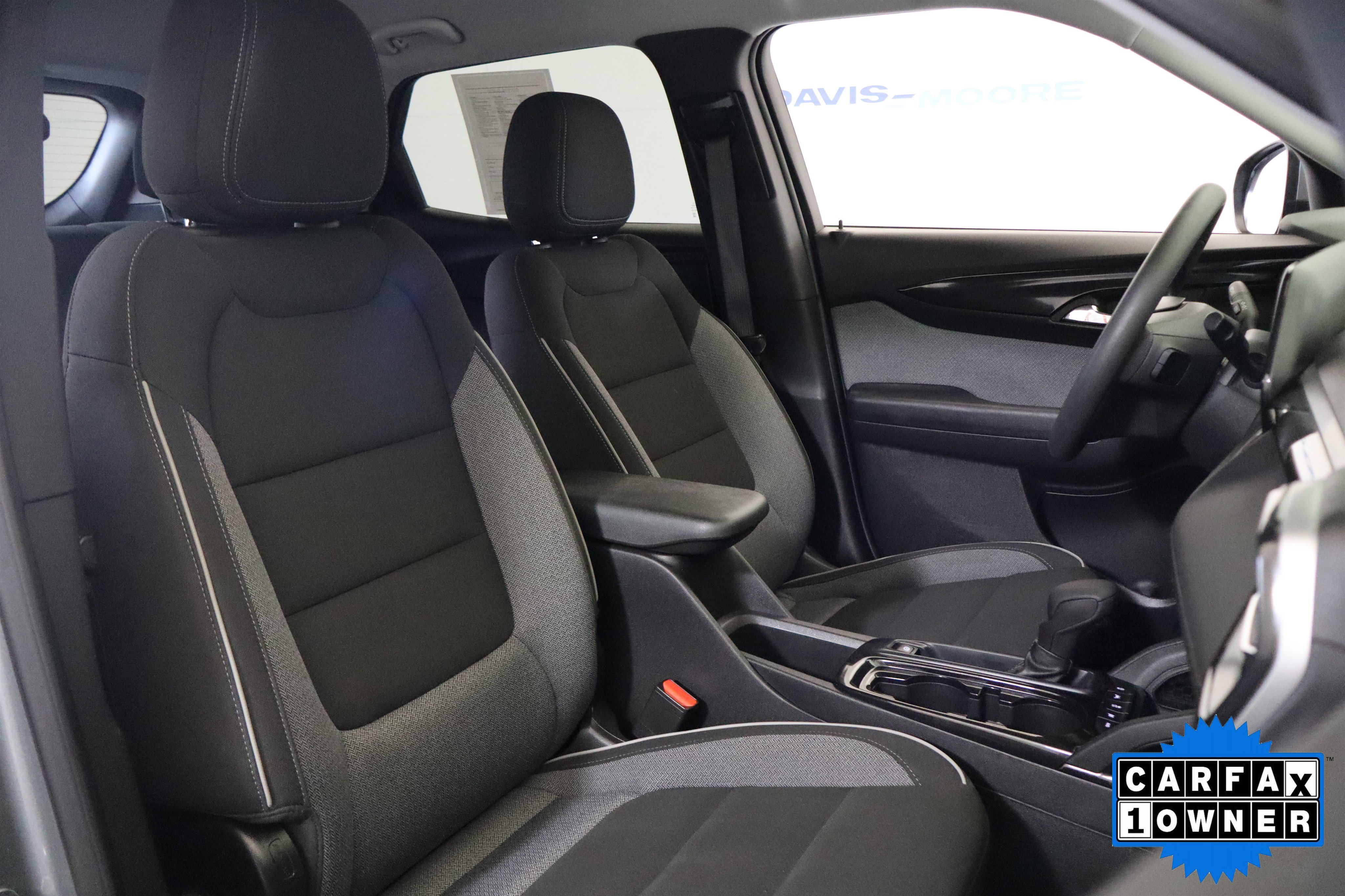 Used 2025 Chevrolet Blazer LT image 20