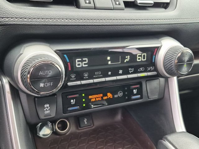 Certified 2020 Toyota RAV4 Limited w/ Limited Grade Weather Package AWD/4WD image 15