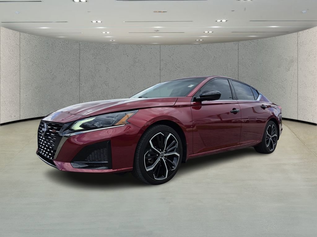 Used 2025 Nissan Altima 2.5 SR image 7