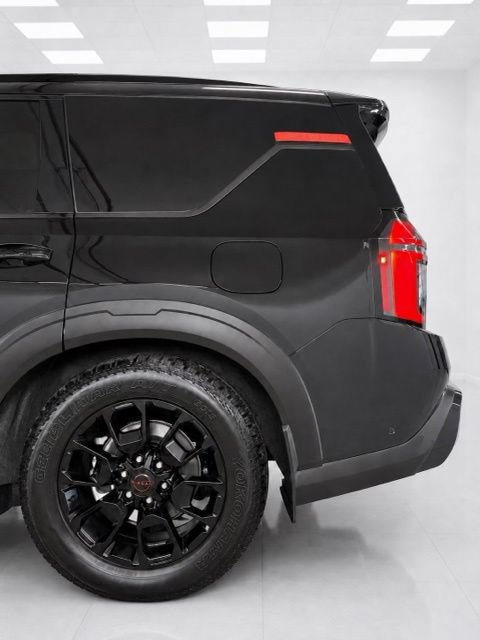 Used 2026 Nissan Armada PRO-4X AWD/4WD image 9