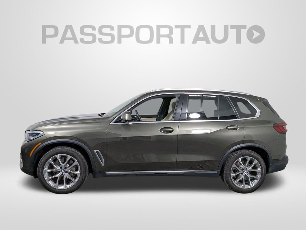 Used 2021 BMW X5 xDrive40i w/ Convenience Package AWD/4WD image 2
