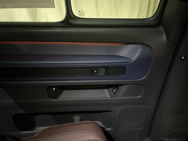 New 2025 Volkswagen ID. Buzz Pro S image 28