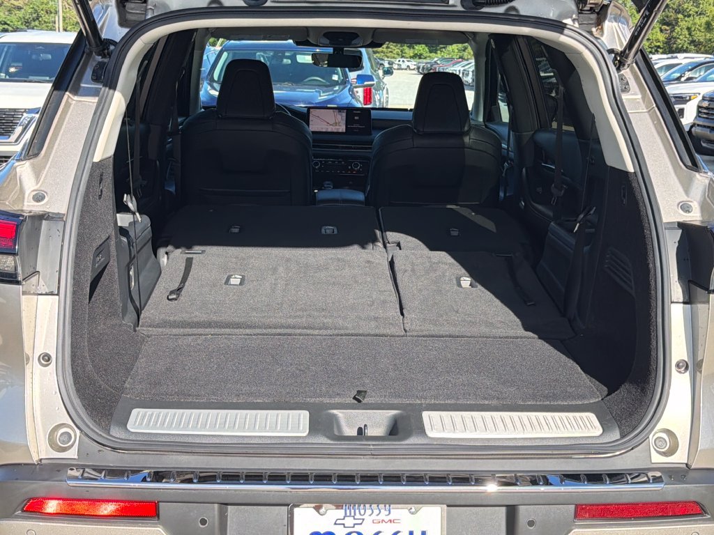 Used 2023 INFINITI QX60 Sensory w/ Cargo Package FWD image 35