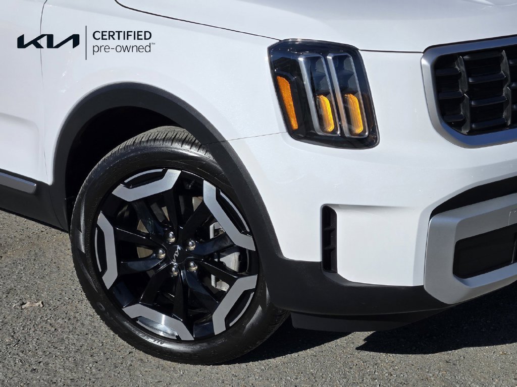 Certified 2024 Kia Telluride S w/ S Sunroof Package AWD/4WD image 9