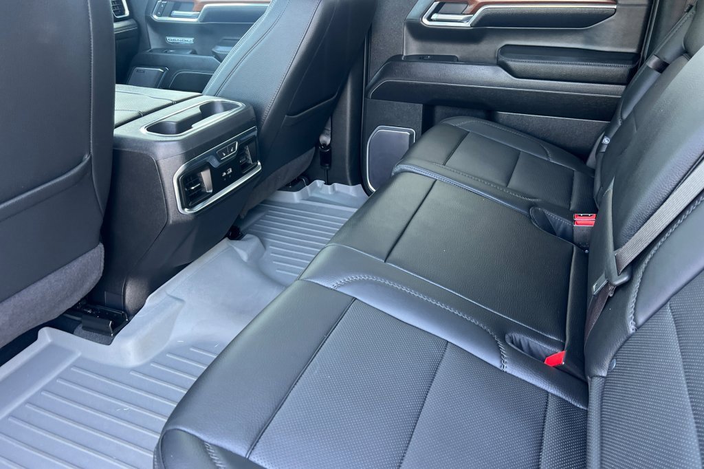 Used 2023 GMC Sierra 1500 Denali image 9