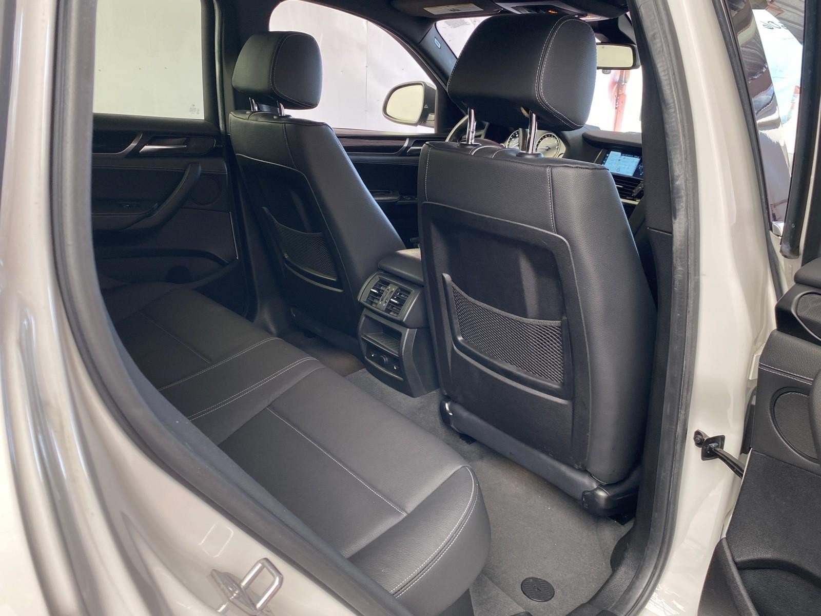 Used 2018 BMW X4 xDrive28i AWD/4WD image 11